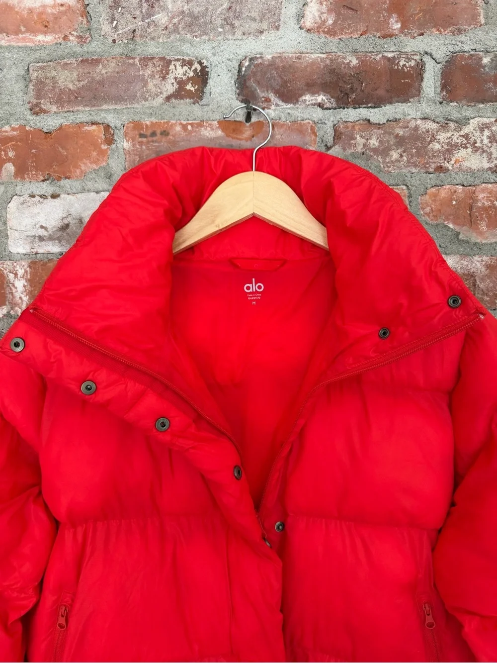 Alo Yoga Gold Rush Puffer Jacket Red Cropped Boxy M